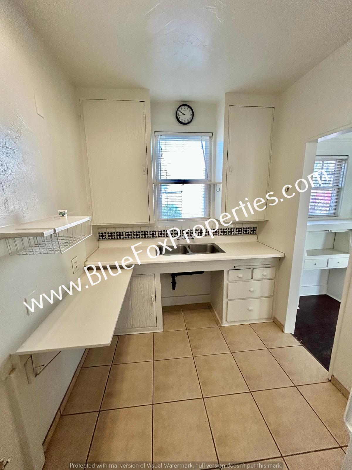 1221 N Tyndall Ave Unit 1 property image