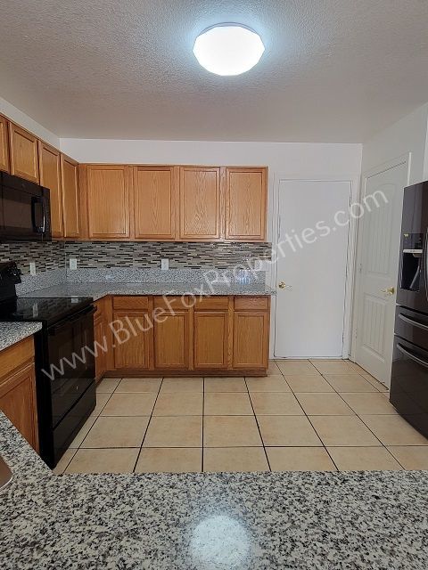3 Bedroom, 2 Bathroom home property image