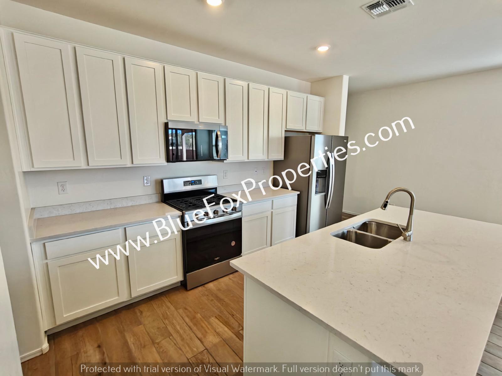 9251 N Peridot Vista Ave property image
