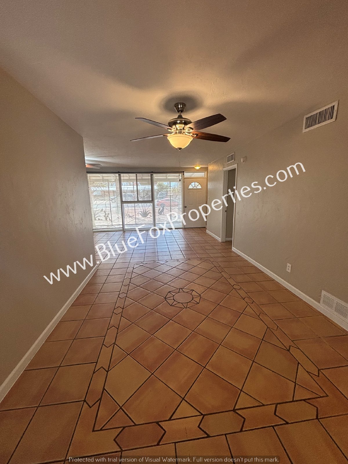5051 E Cecelia St property image