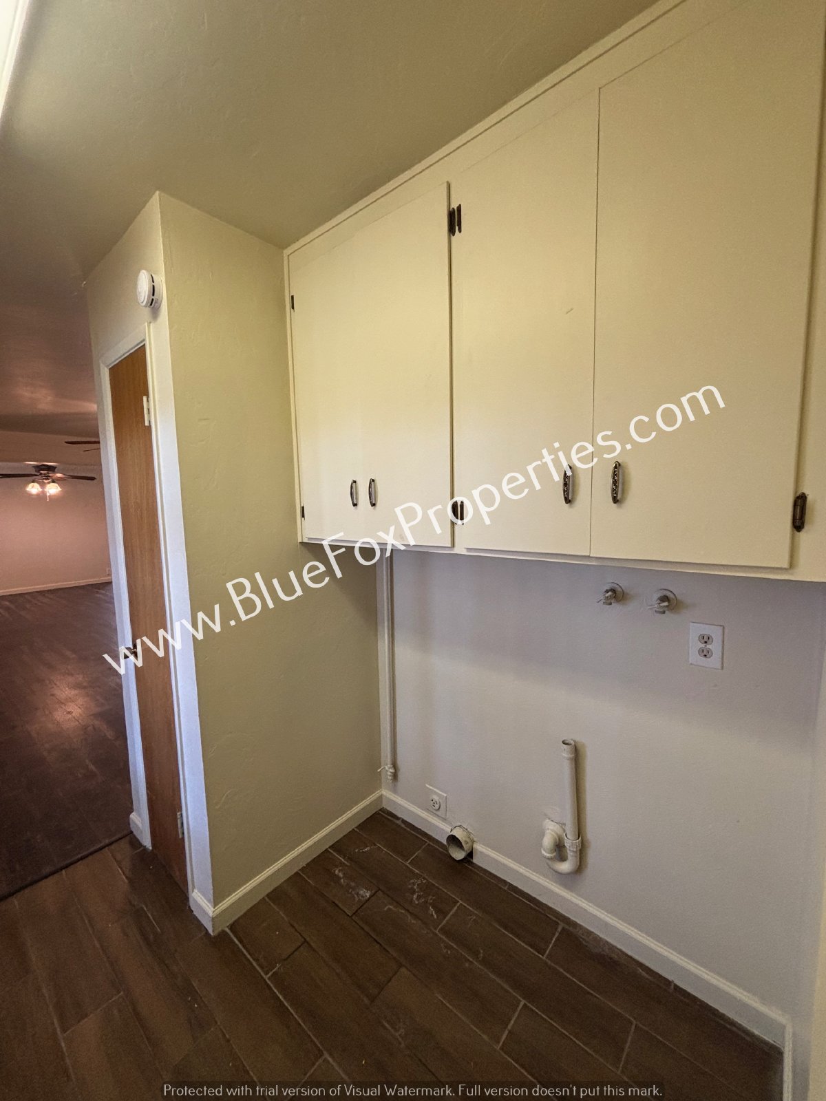 1716 S Sleepy Hollow Ave property image