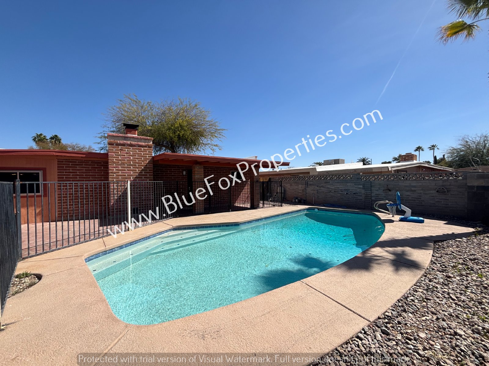 1716 S Sleepy Hollow Ave property image