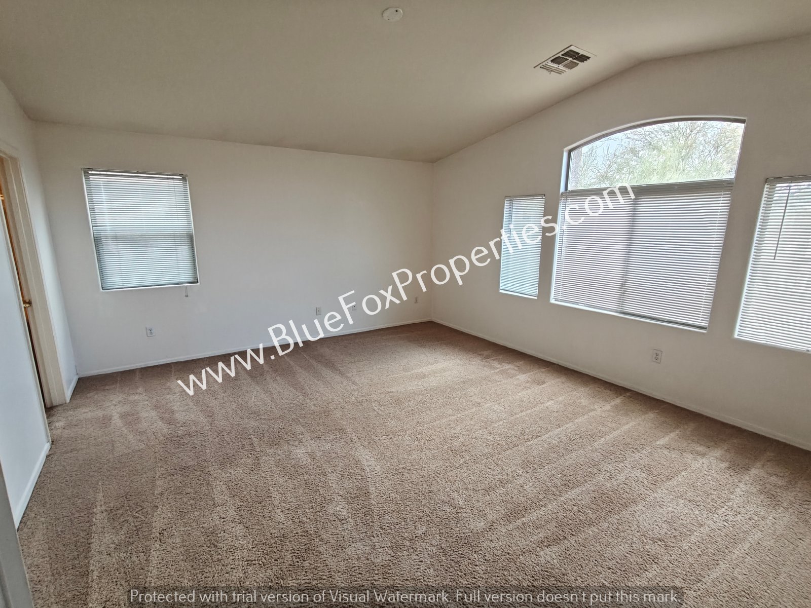 8262 W Zlacket Dr property image