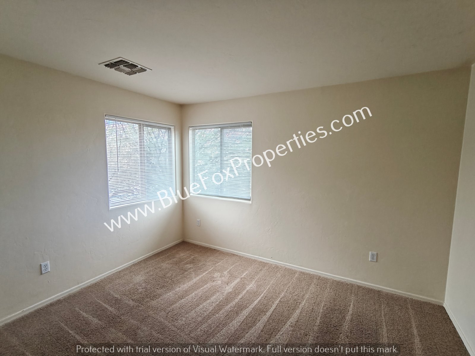 8262 W Zlacket Dr property image