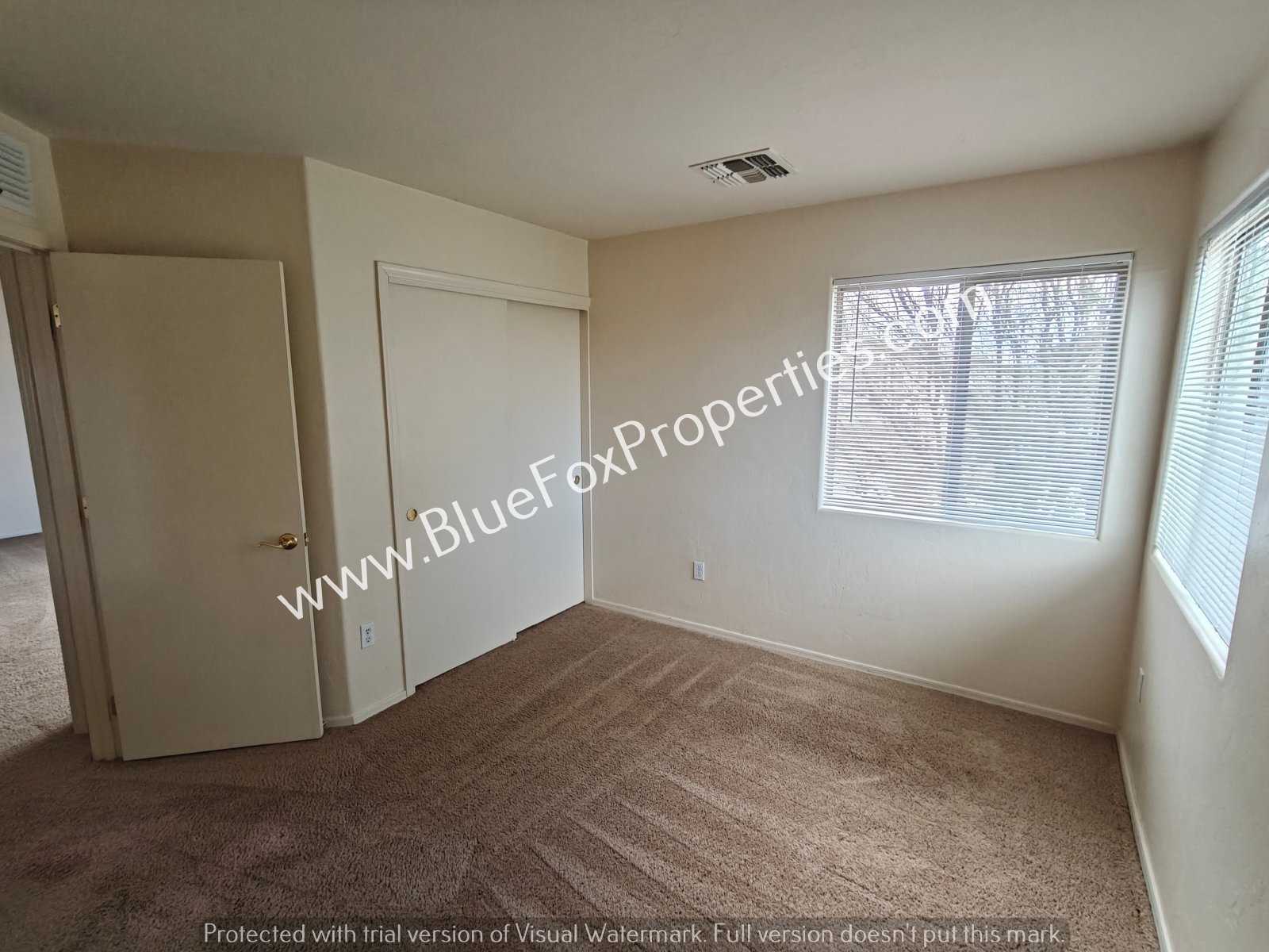 8262 W Zlacket Dr property image