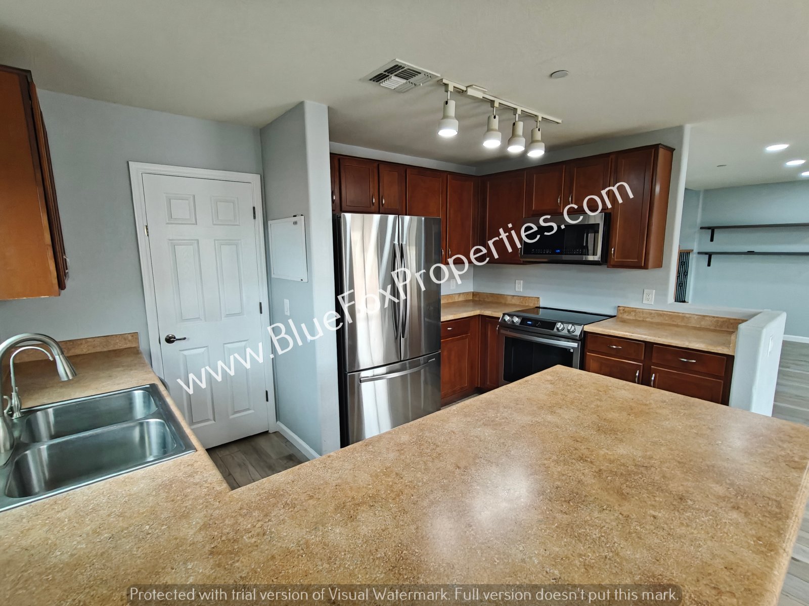 61028 E Halter Pl property image