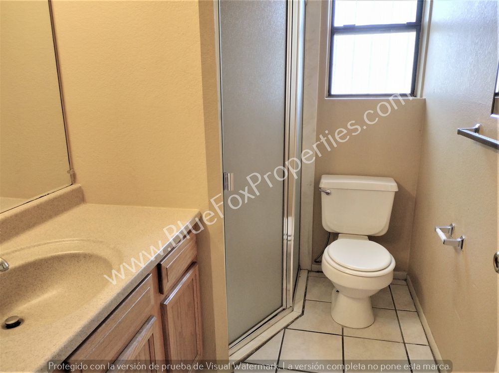 Centrally Located 2 bedroom, 2 bathroom property image