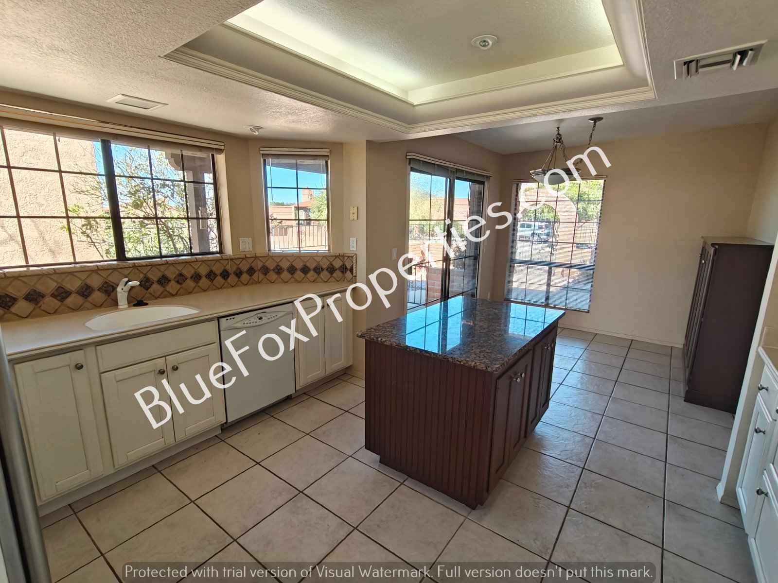 4402 N Camino Ferreo property image