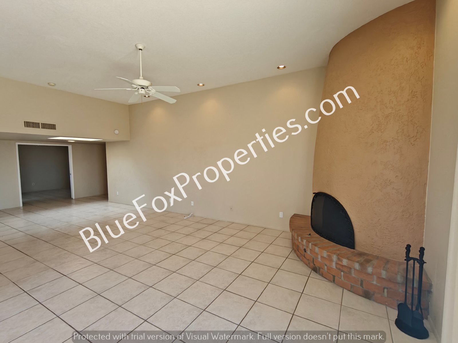 4402 N Camino Ferreo property image