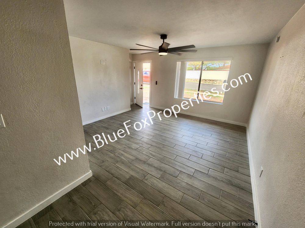 3401 W Green Ridge Dr property image