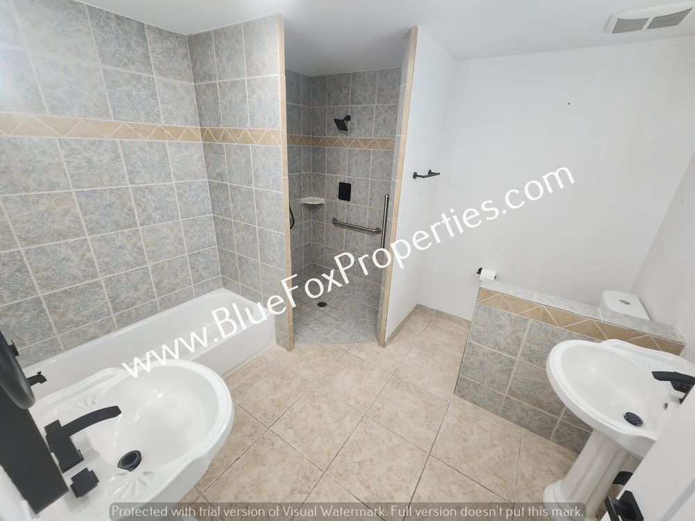 3401 W Green Ridge Dr property image
