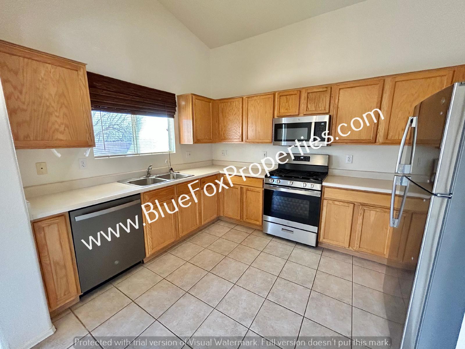 2183 W Burlwood Way property image