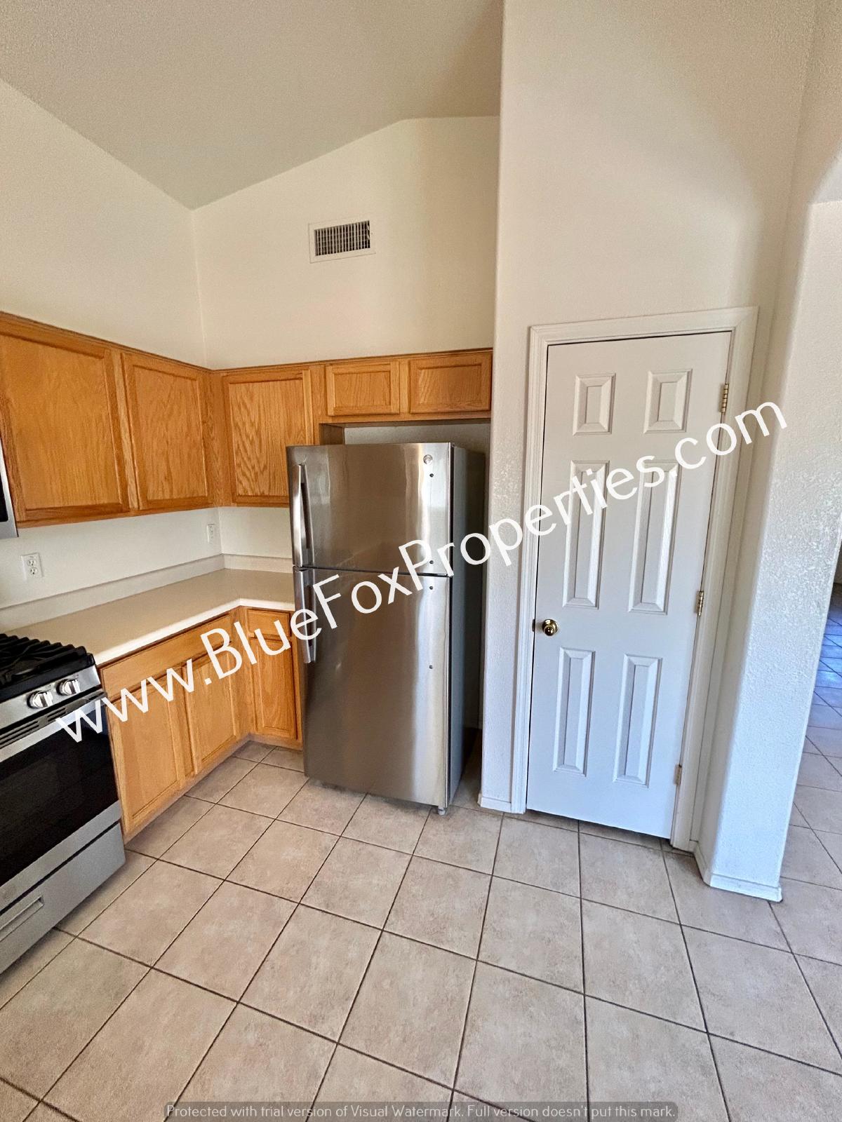 2183 W Burlwood Way property image