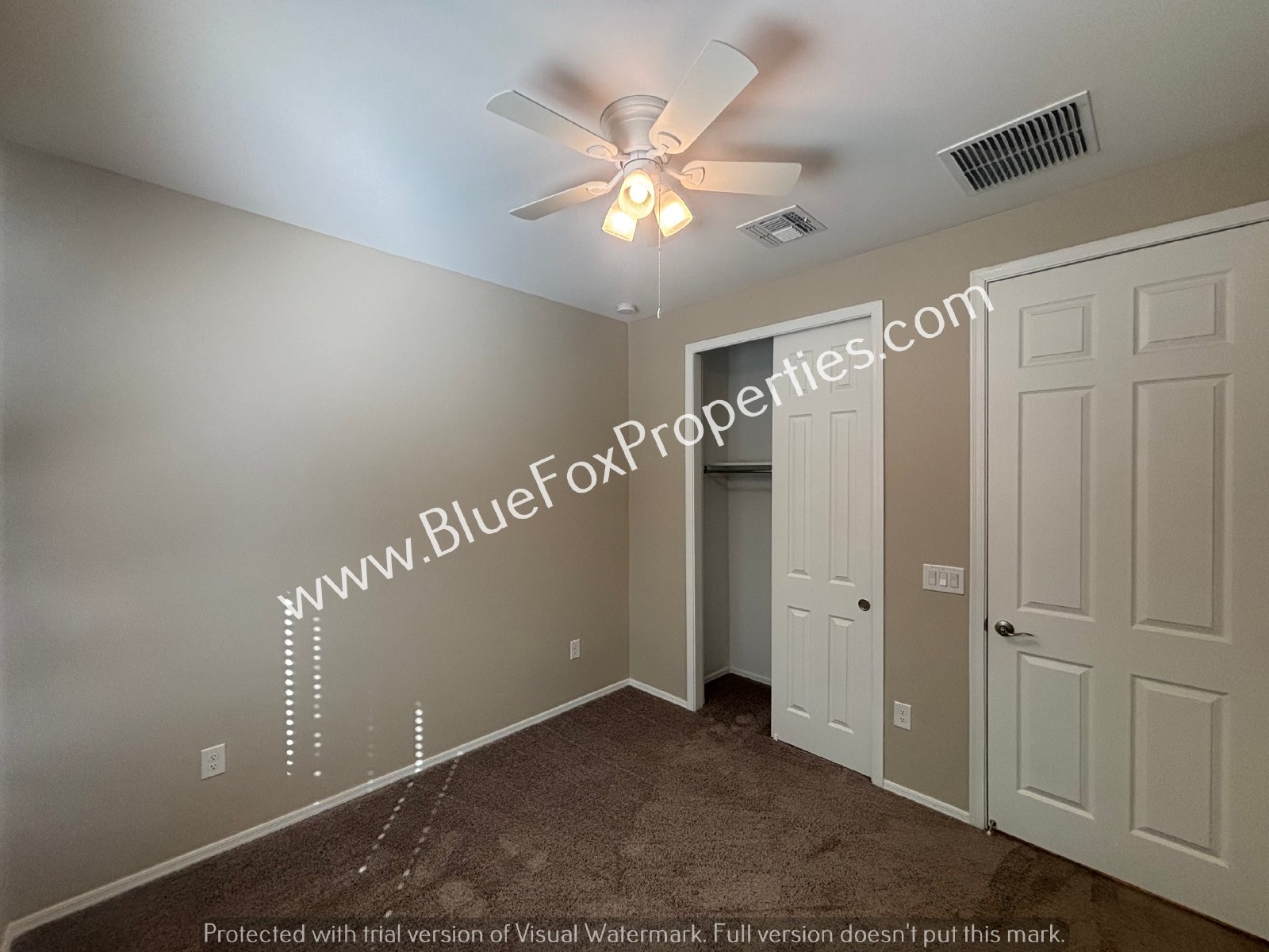 10140 S Rolling Water Dr property image