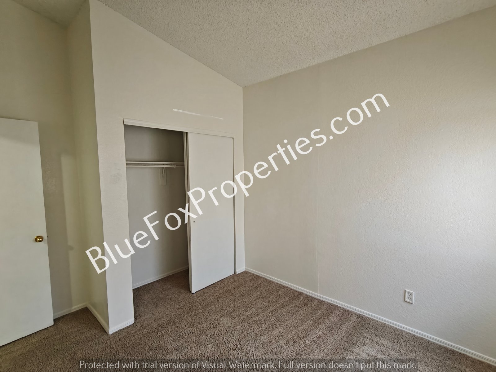 1643 W Denning Court property image