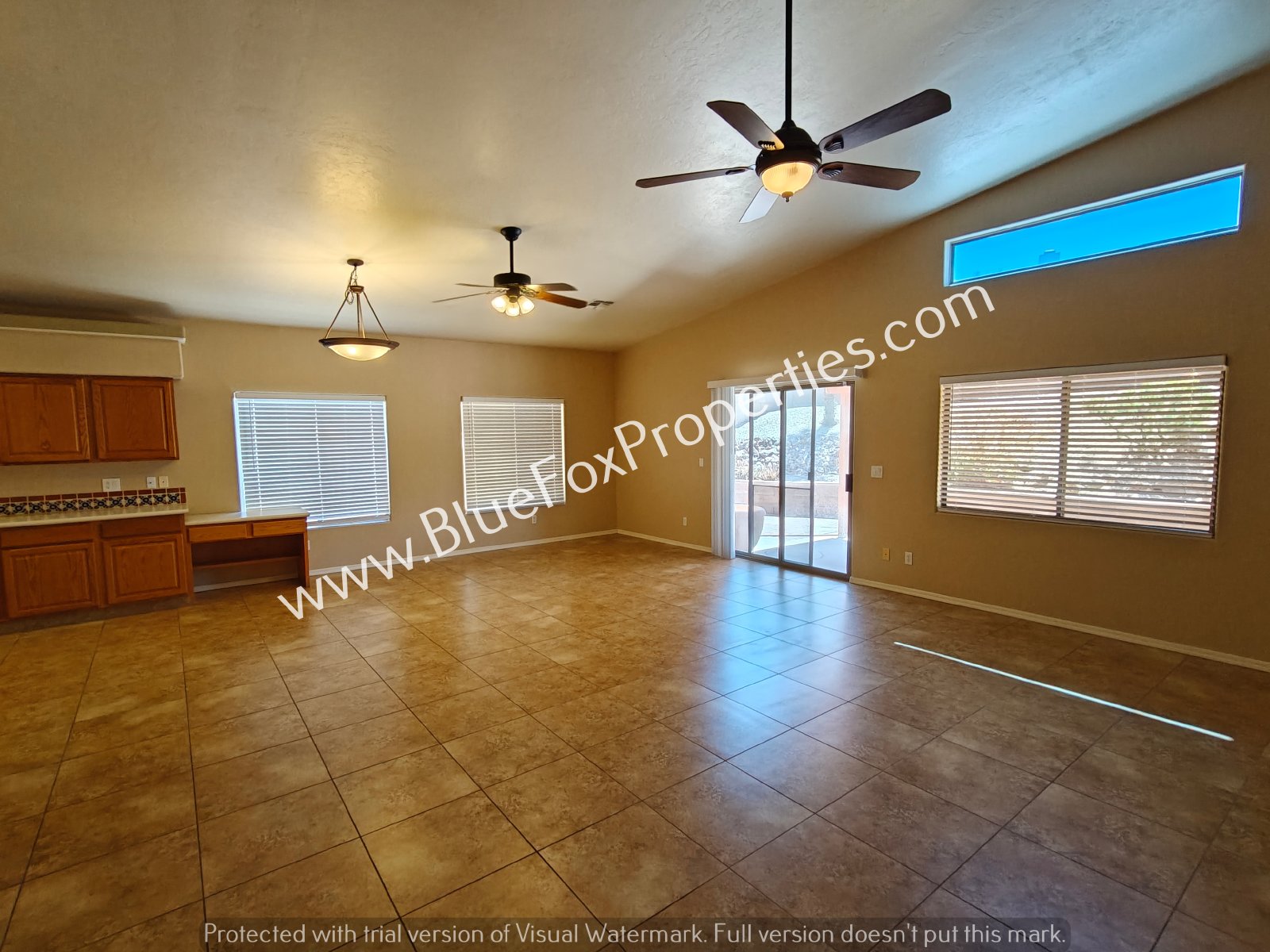 2979 W Royal Copeland Dr property image