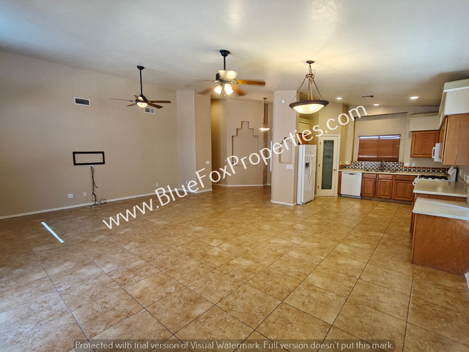 2979 W Royal Copeland Dr property image