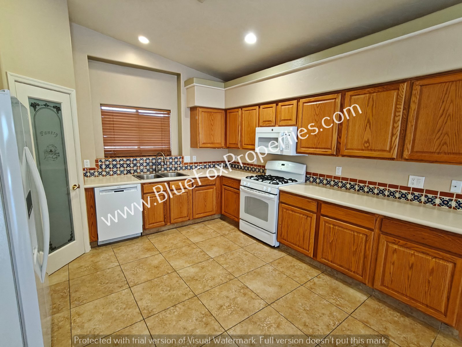 2979 W Royal Copeland Dr property image