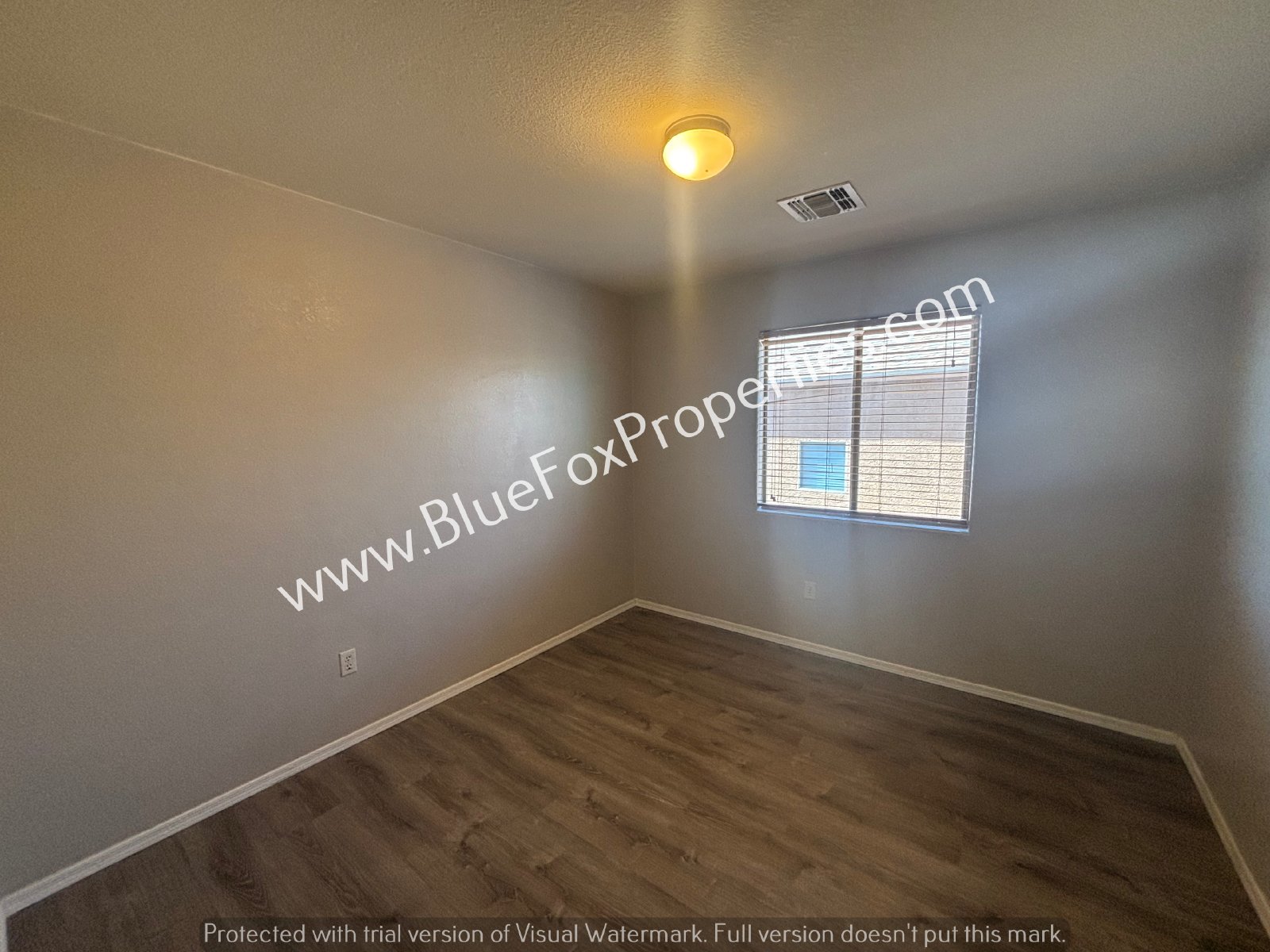 7846 S Hidden Places Loop property image