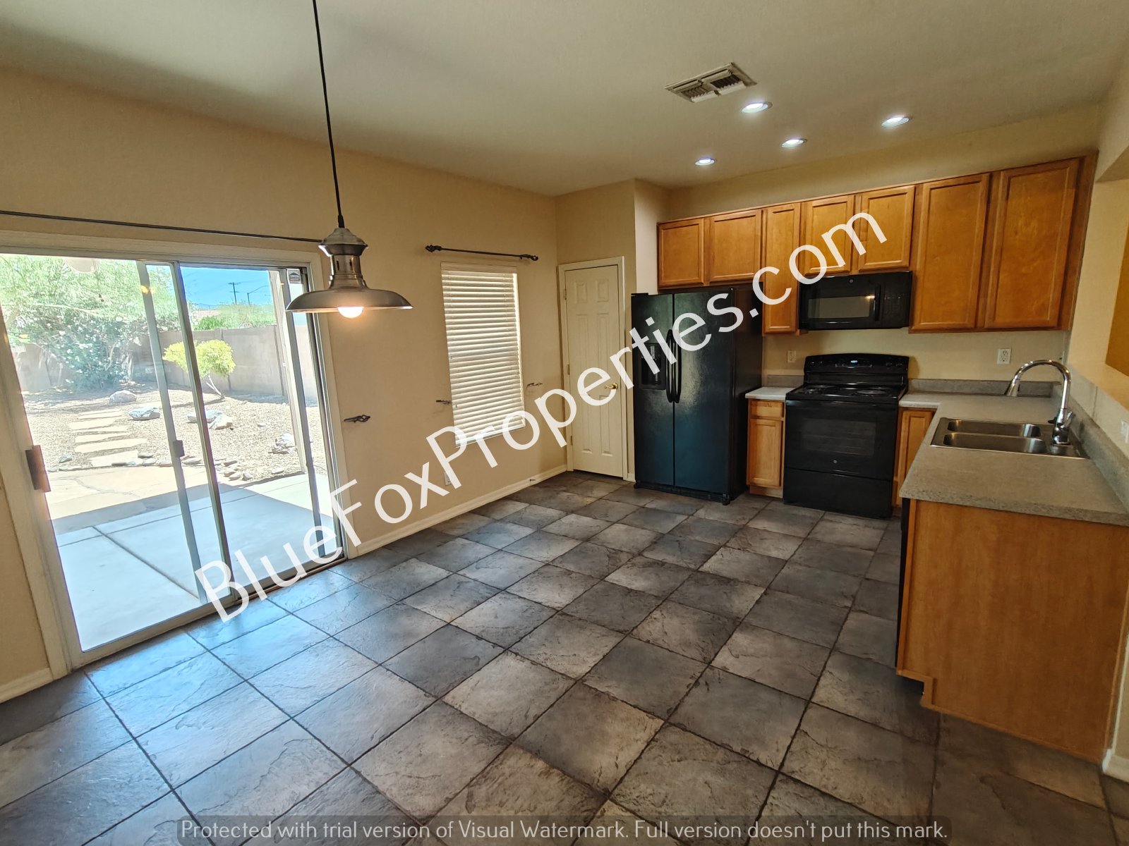 3 Bedroom 2-Story Large Backyard property image