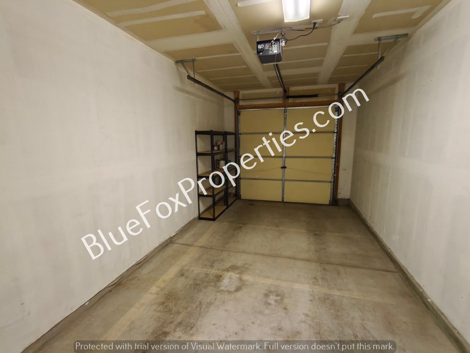 3 Bedroom 2-Story Large Backyard property image
