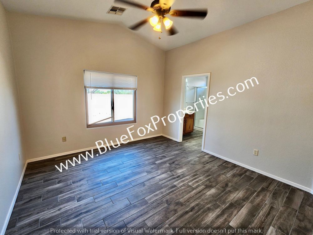 7942 S Baja Stone Ave property image