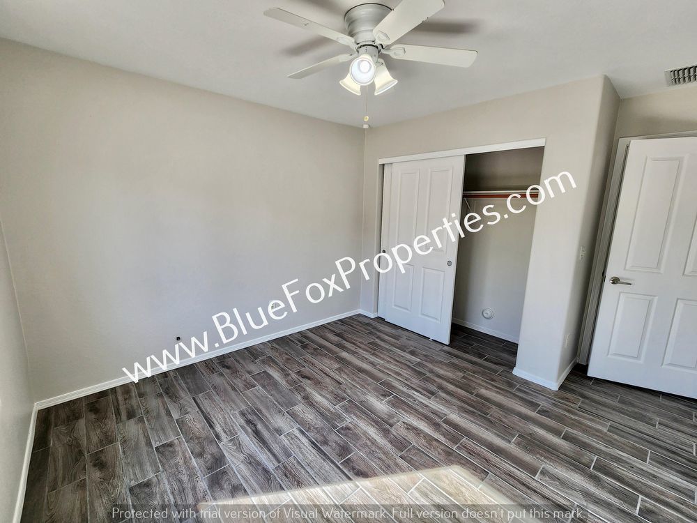 7942 S Baja Stone Ave property image