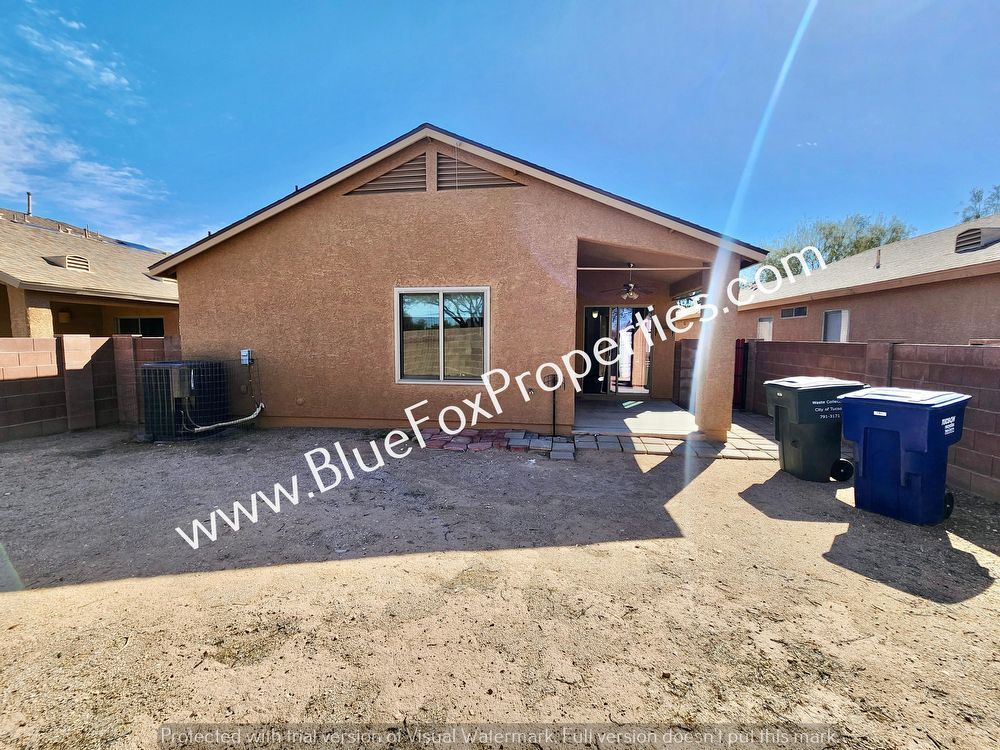 7942 S Baja Stone Ave property image