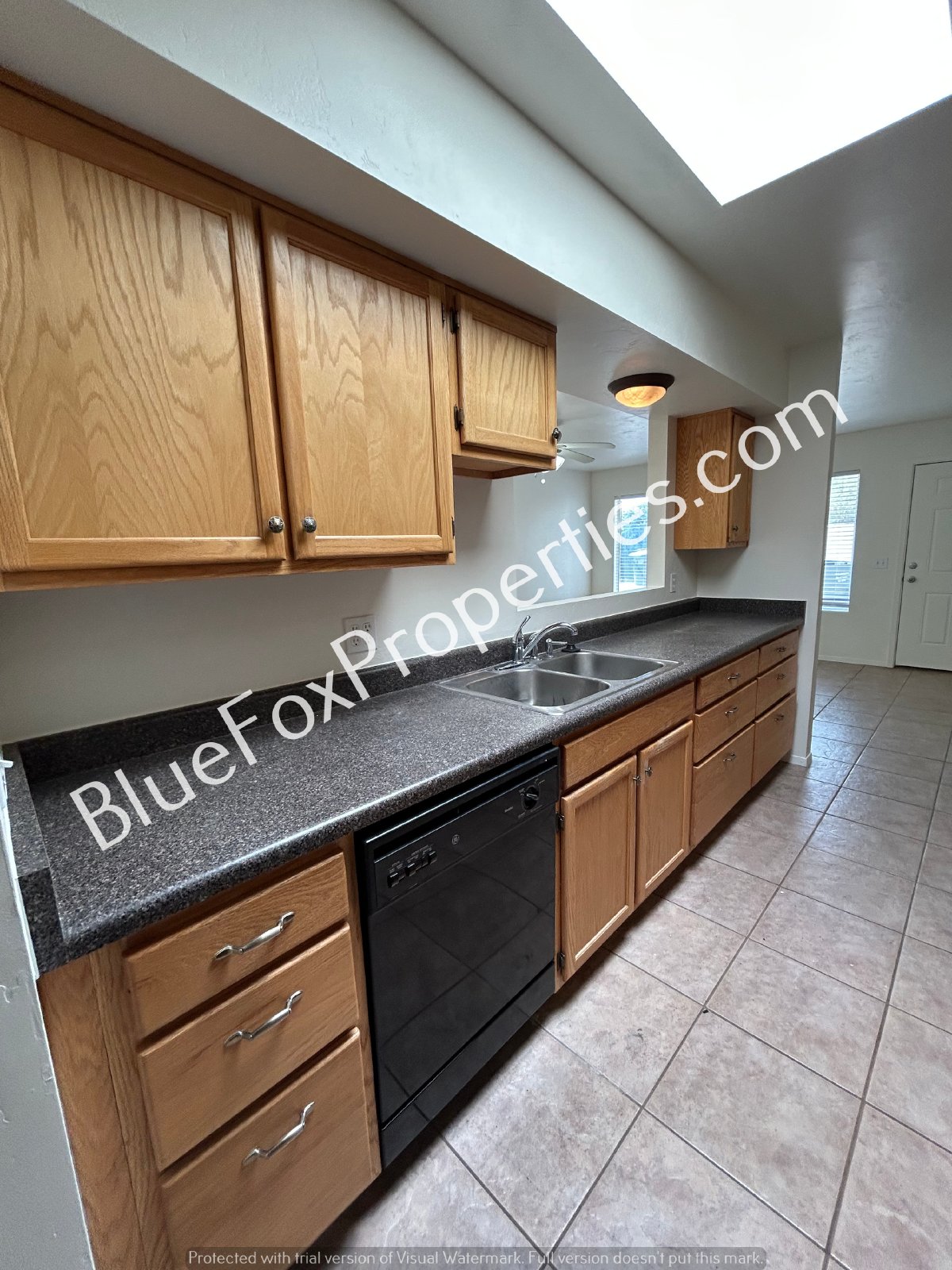 Cute and charming home awaits for your move in! property image