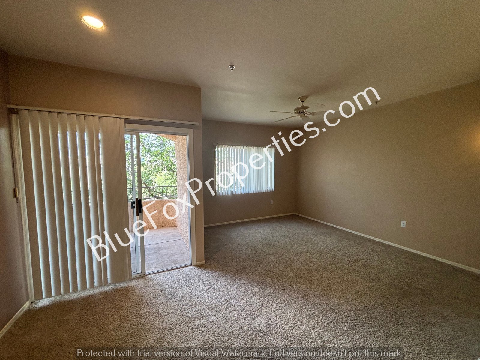 1 bed, 1 bath condo located in the gated Condominiums at The William Center property image
