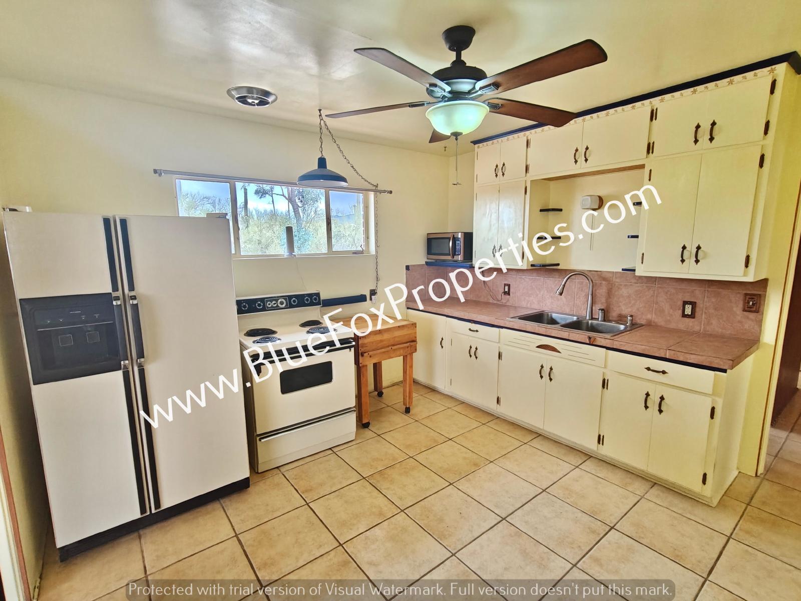 6728 N Abington Rd property image