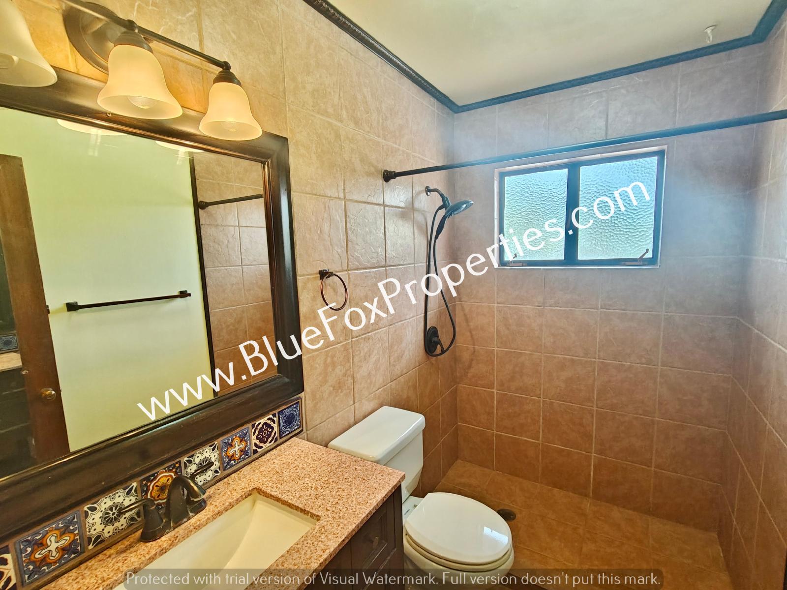 6728 N Abington Rd property image