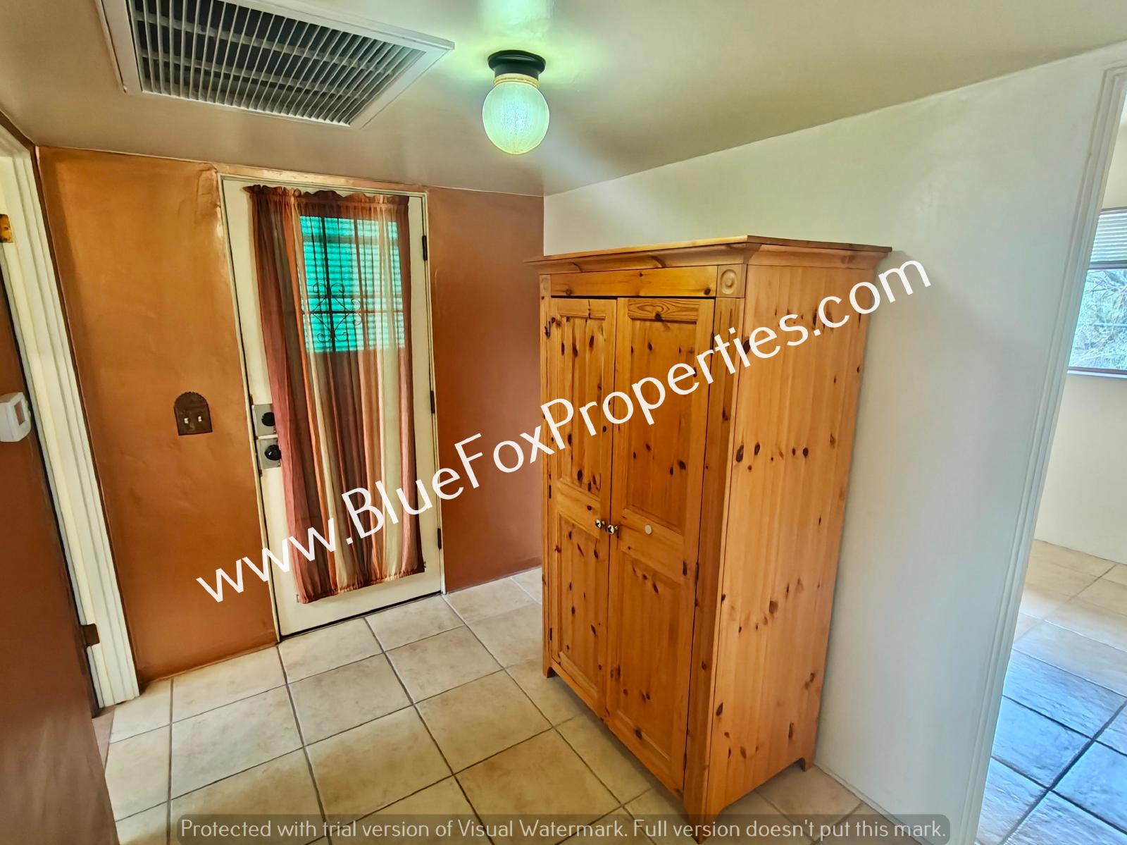 6728 N Abington Rd property image
