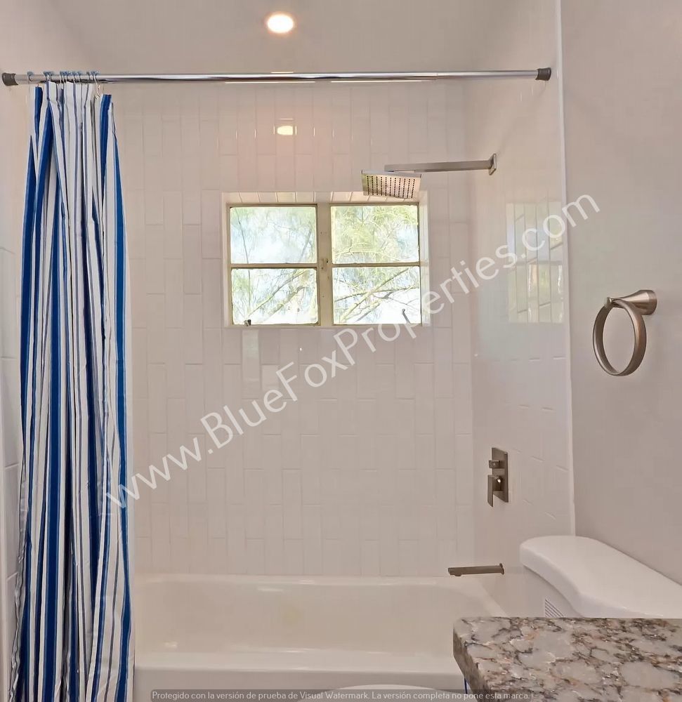 2701 E. Waverly St property image