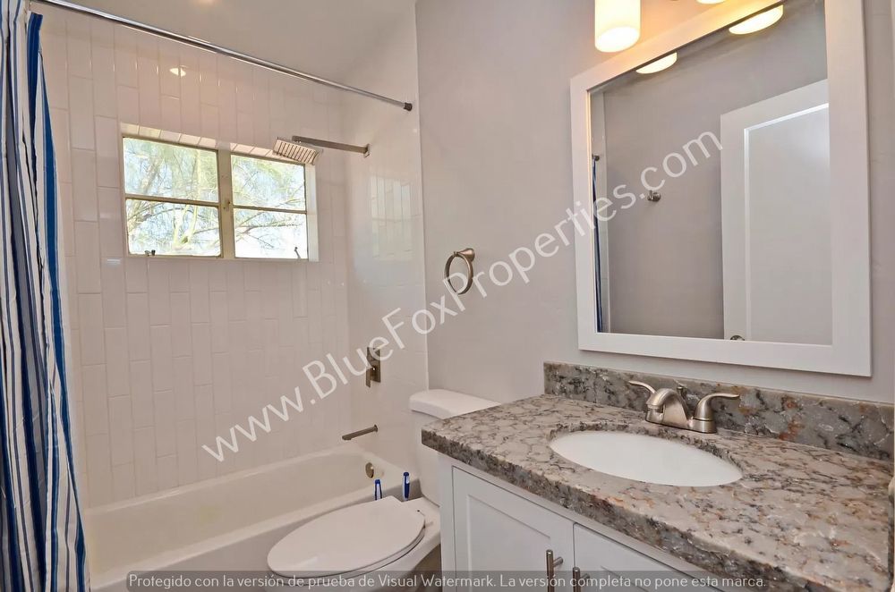 2701 E. Waverly St property image