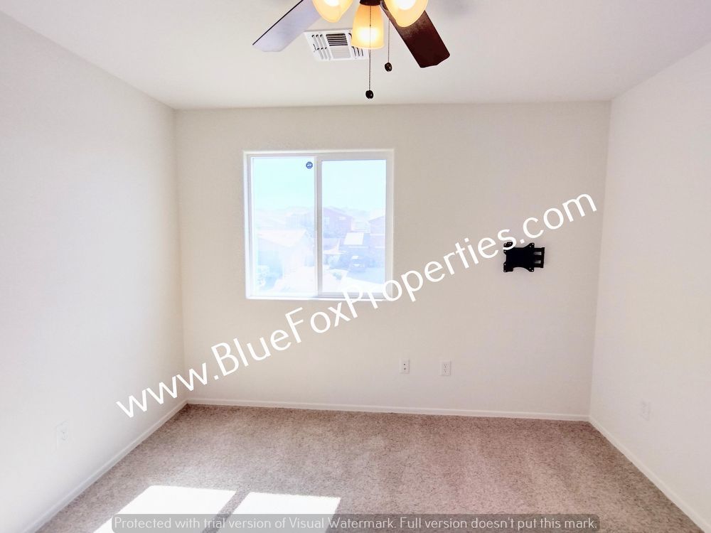 432 W R G Lee Pl property image