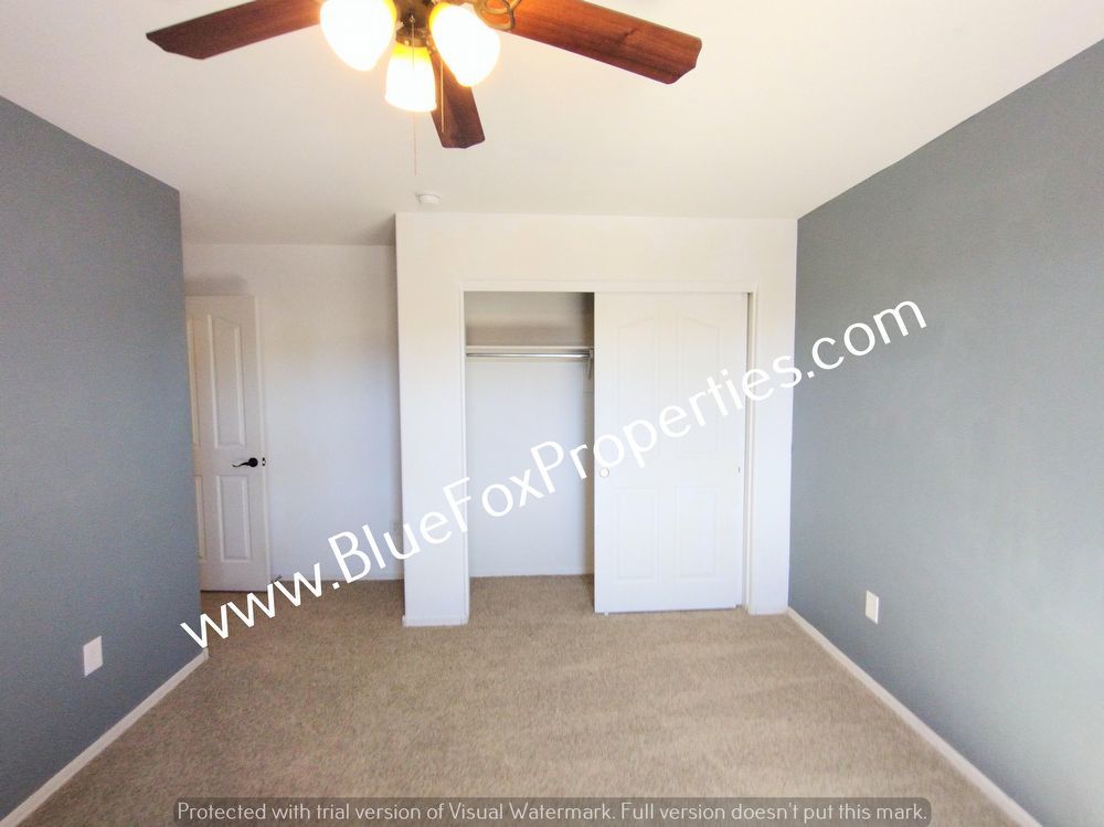 432 W R G Lee Pl property image