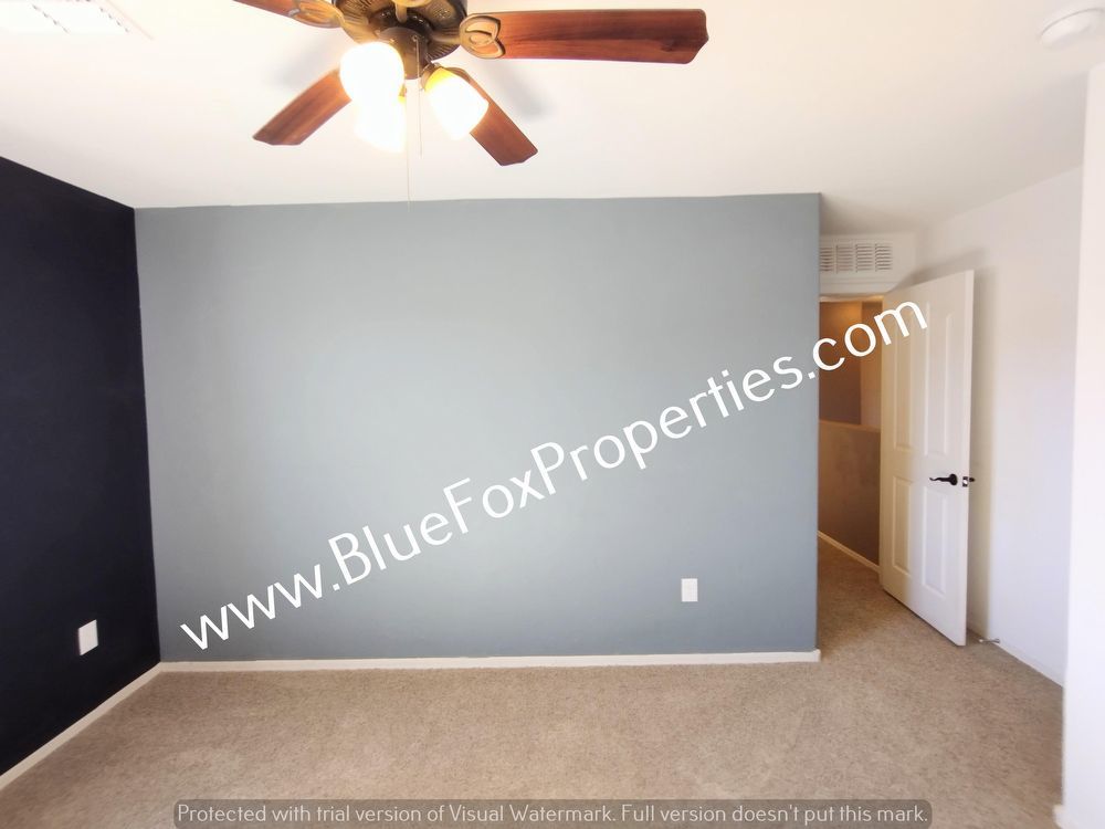 432 W R G Lee Pl property image