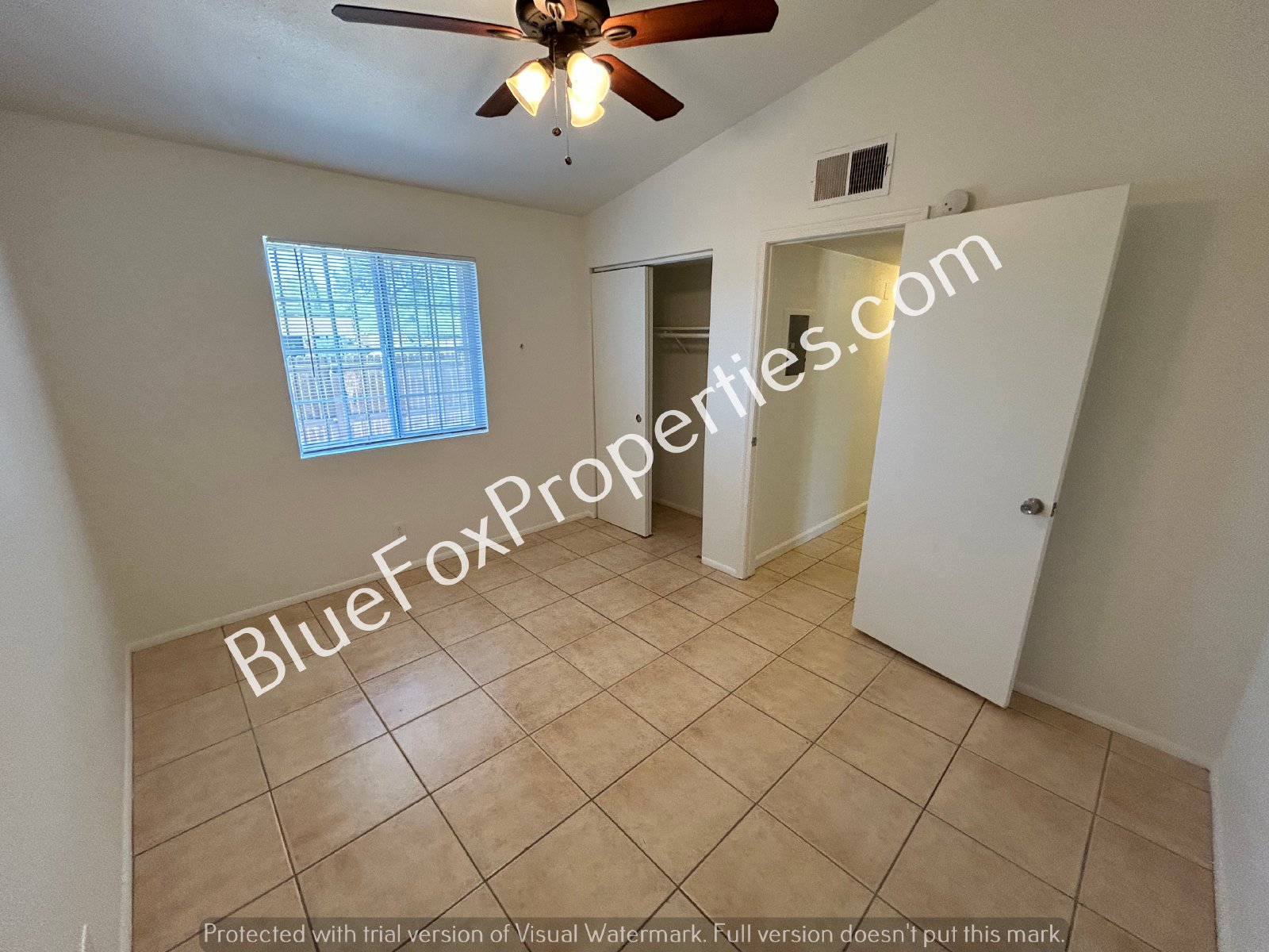 Charming 2 bedroom, 1 bath property image