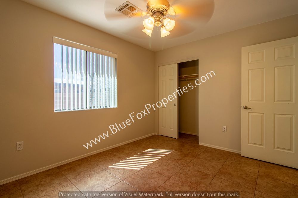 237 E. Waverly St property image