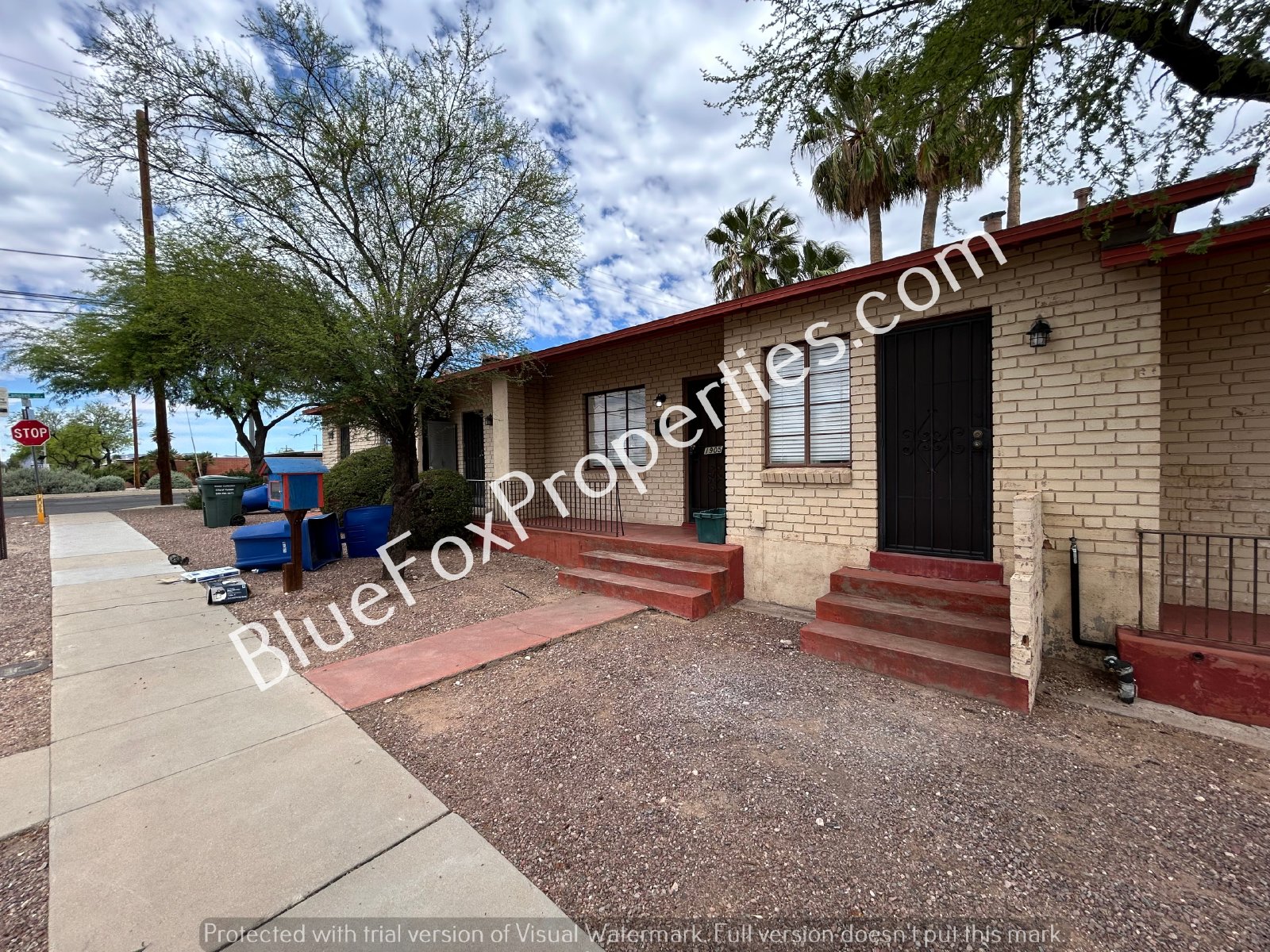 1905 E 2nd St property image
