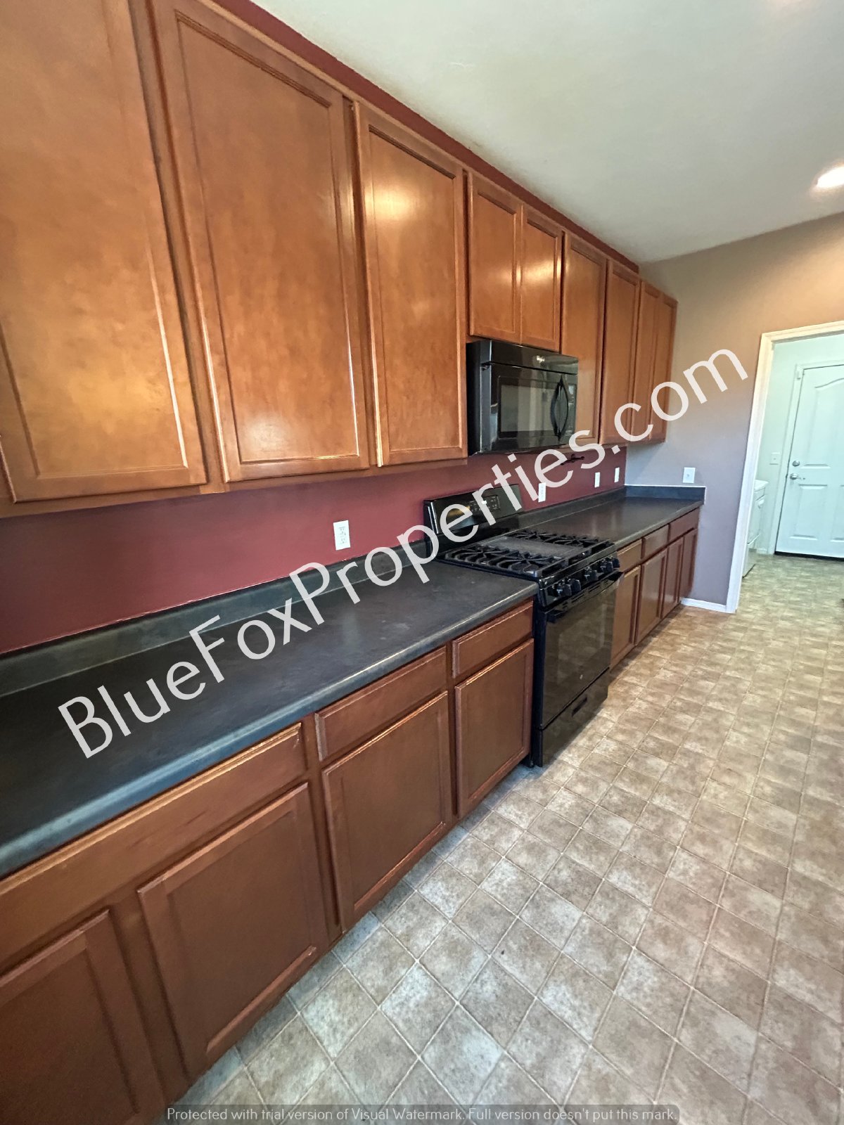 432 W R G Lee Pl property image