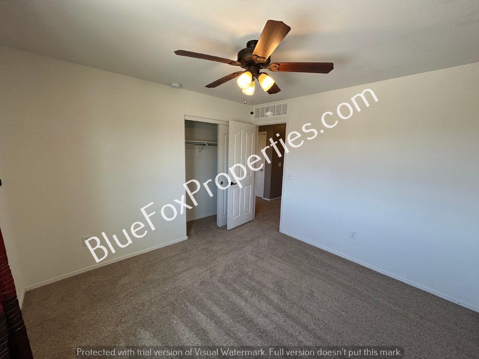 432 W R G Lee Pl property image