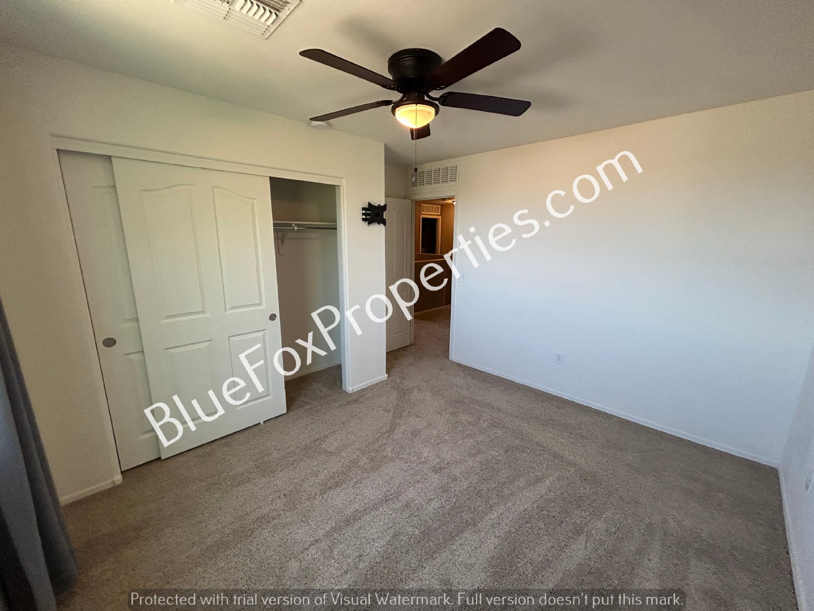 432 W R G Lee Pl property image