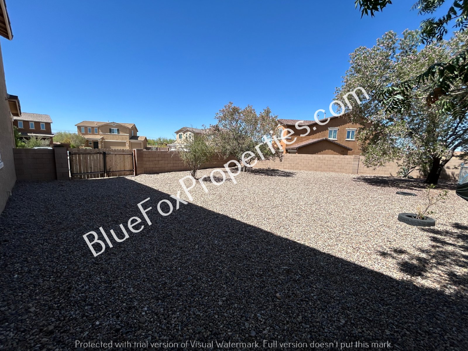 432 W R G Lee Pl property image