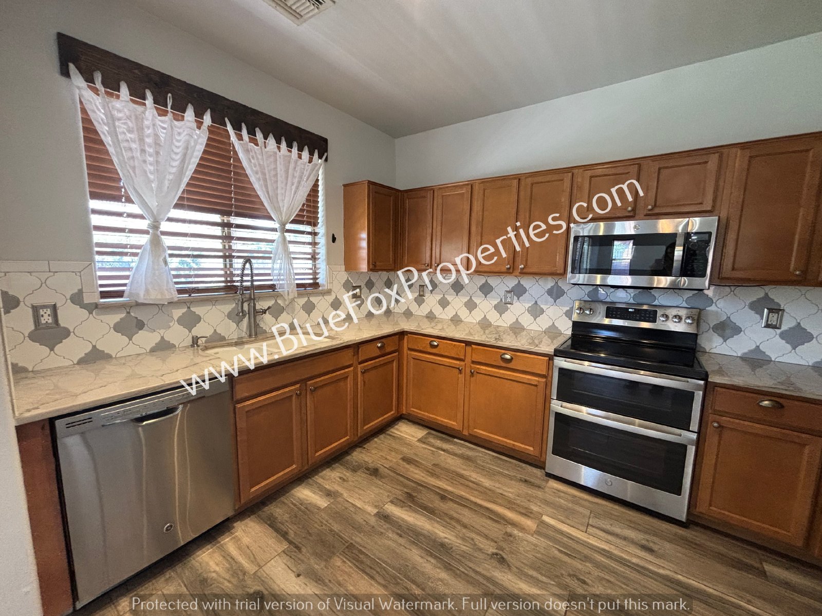 8918 N Misty Brook Dr property image