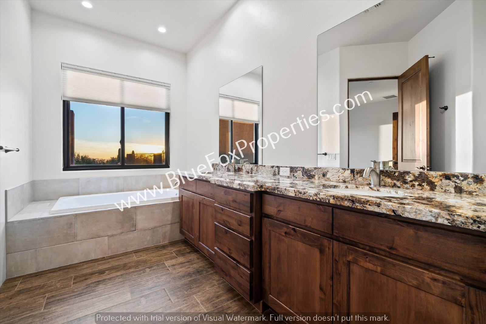 13037 N Red Quail Pl property image