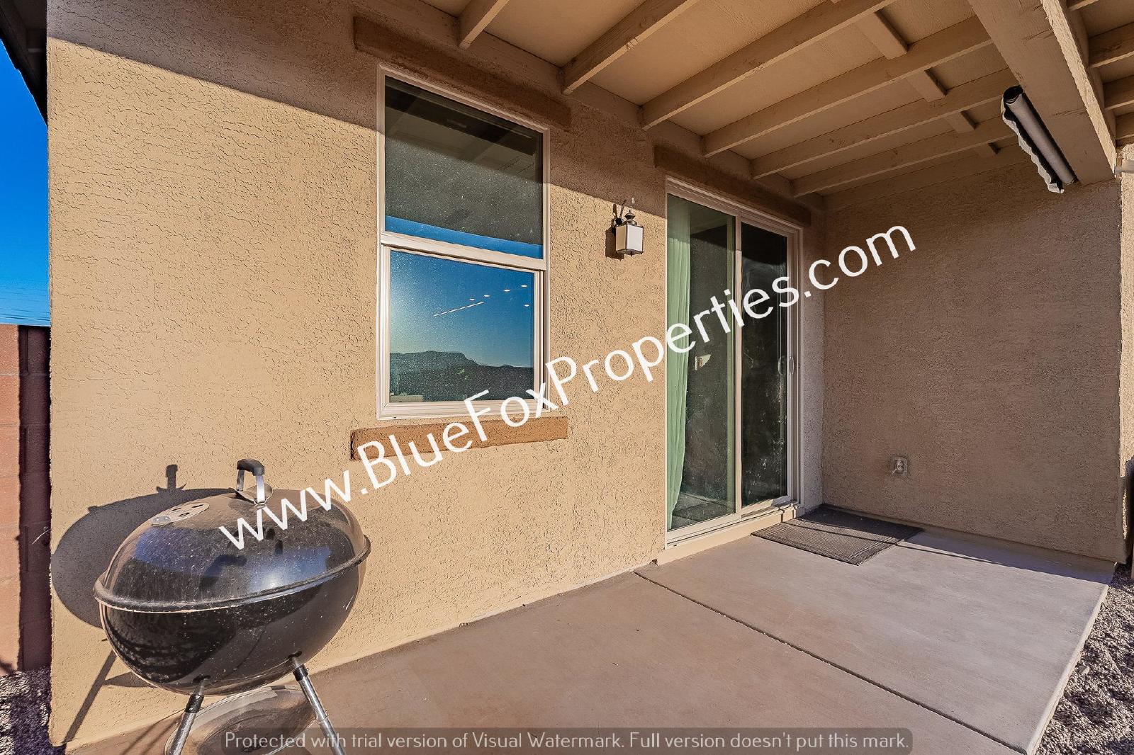 8683 N Calle La Canoa property image