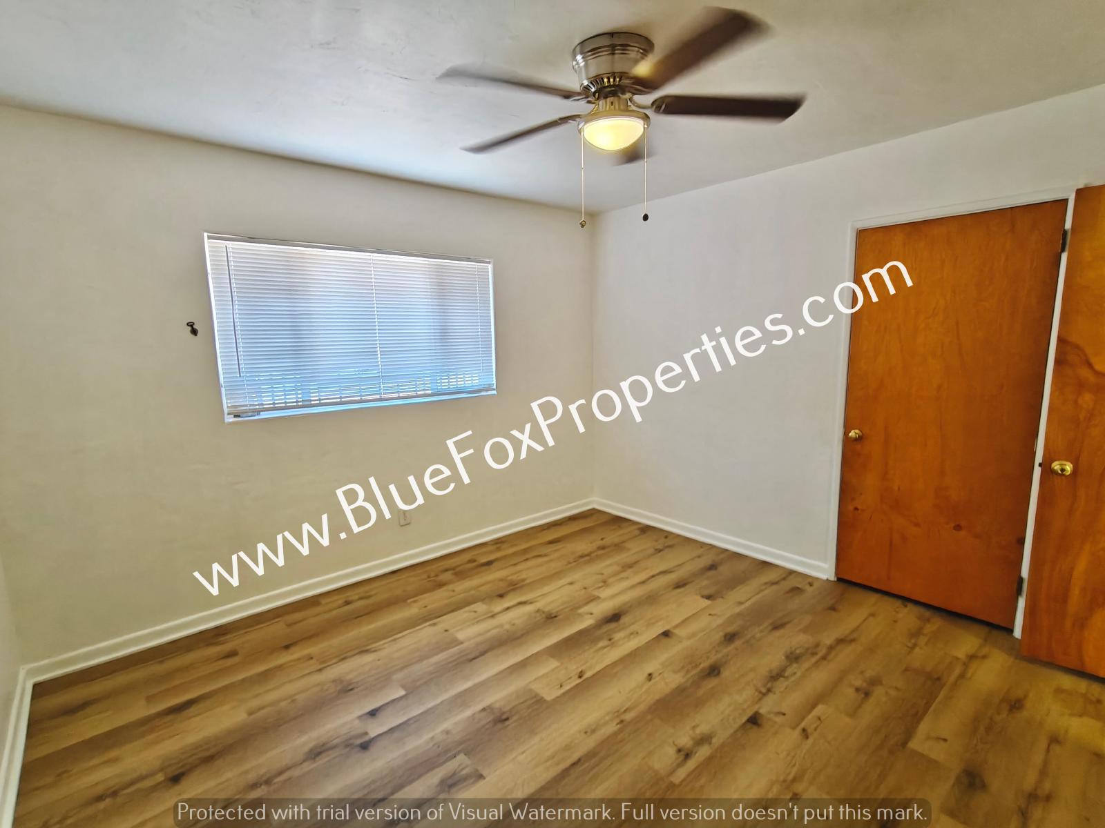 5755 E 6th St property image
