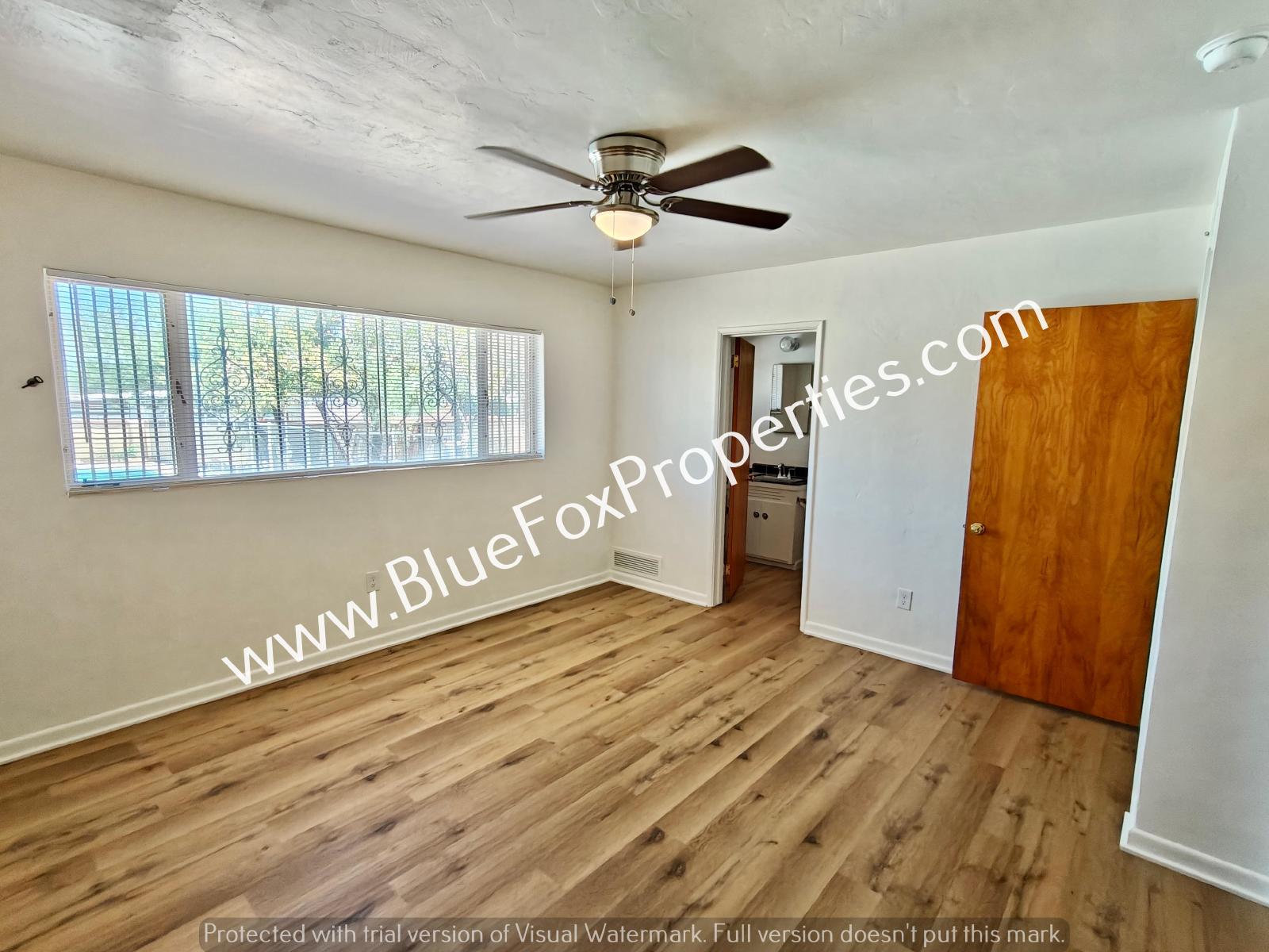 5755 E 6th St property image